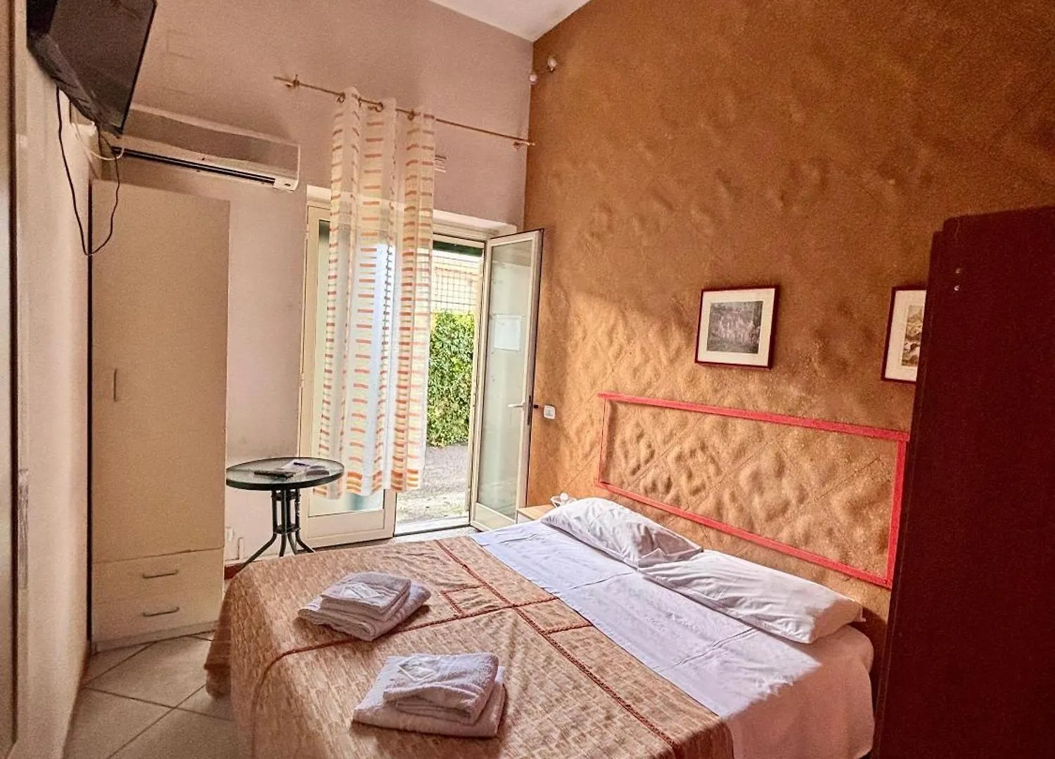Holiday Home For Groups Acireale Santa Tecla
